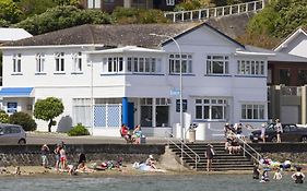 Moana Lodge